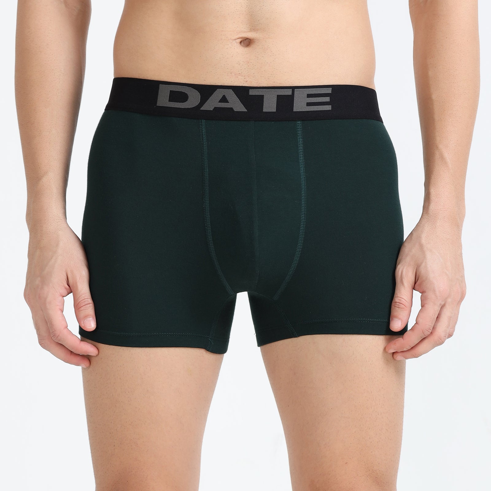 Date trunk pine green